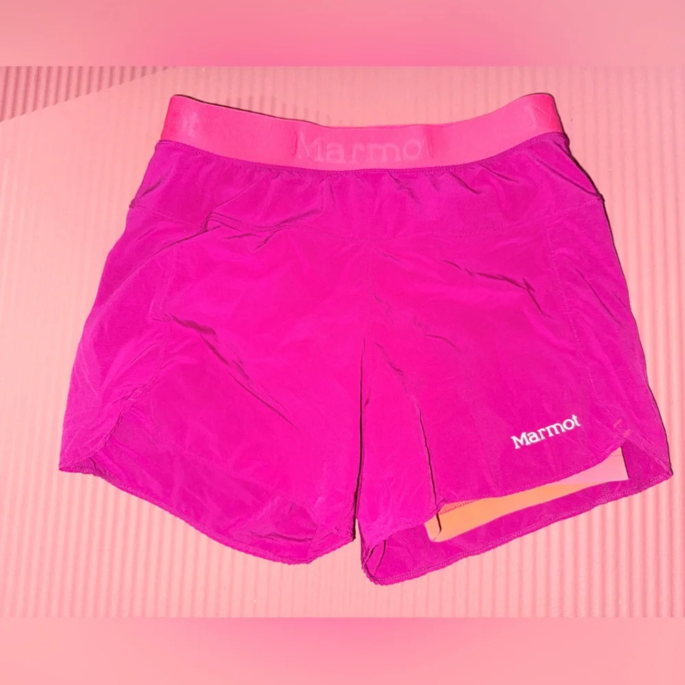 Marmot Women's Magenta Athletic Shorts